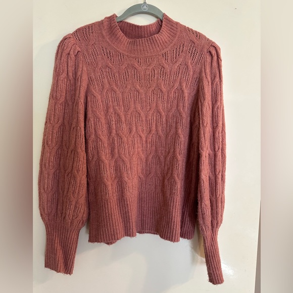 Express Sweater - Picture 2 of 4